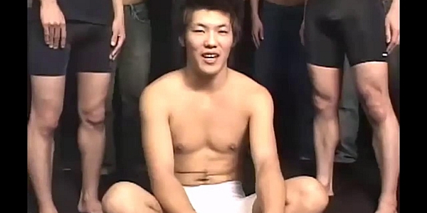 S07E30	少年VS少年35.99GB	密码iiiru.com